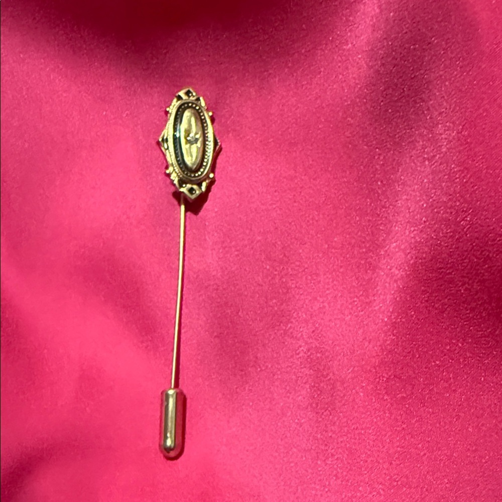 Avon Kensington Victorian Revival Stick Pan